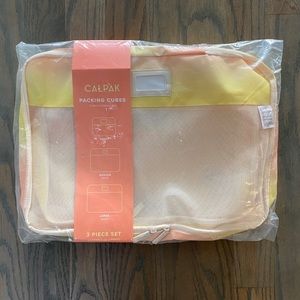 CALPAK Set of 3 Packing Cubes